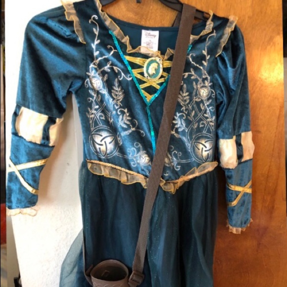 🏹 Disney store Merida-Brave Costume. Size 7-8